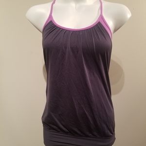 Lululemon no limits  top